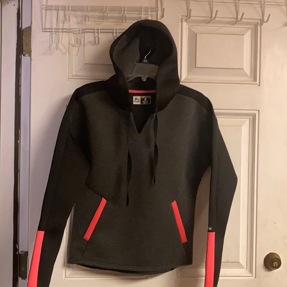 Rbx hoodie gray with black and pink lines.  Woman’s  Medium